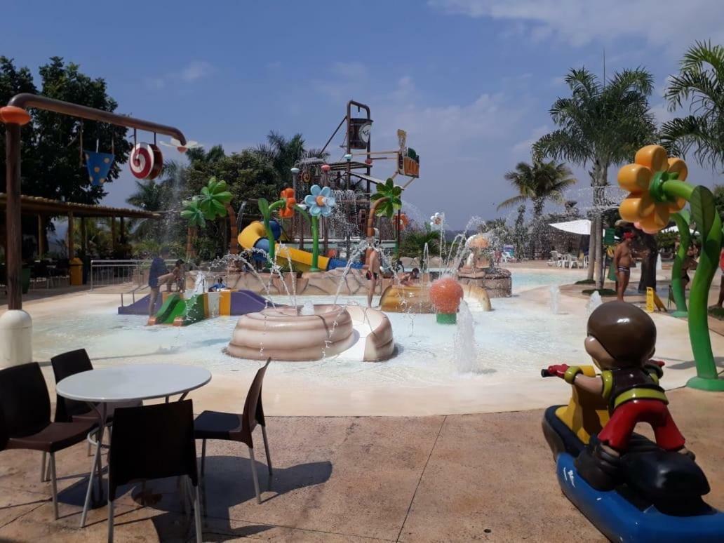 Hotel Marina Flat Caldas Novas